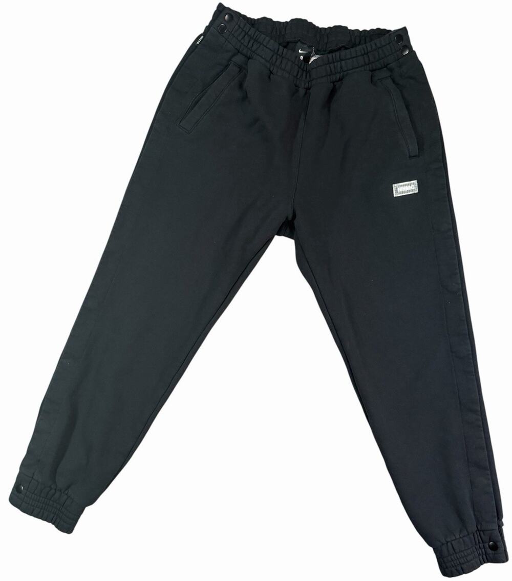 Nike FC Fleece Jogger Sweatpants Men’s XL Black Tapered Snap Ankle Pants